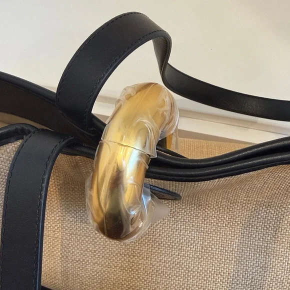 Jacquemus Bambola Tote with Gold Detail - Picture 4 of 6